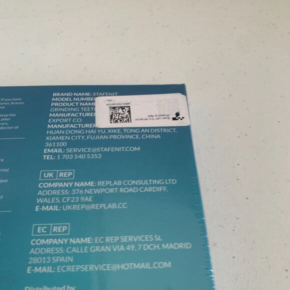 Stafenit Mouth Guard Night Guard for Teeth Grinding w/ 12 Cleaners 4 Guards - Picture 9 of 10